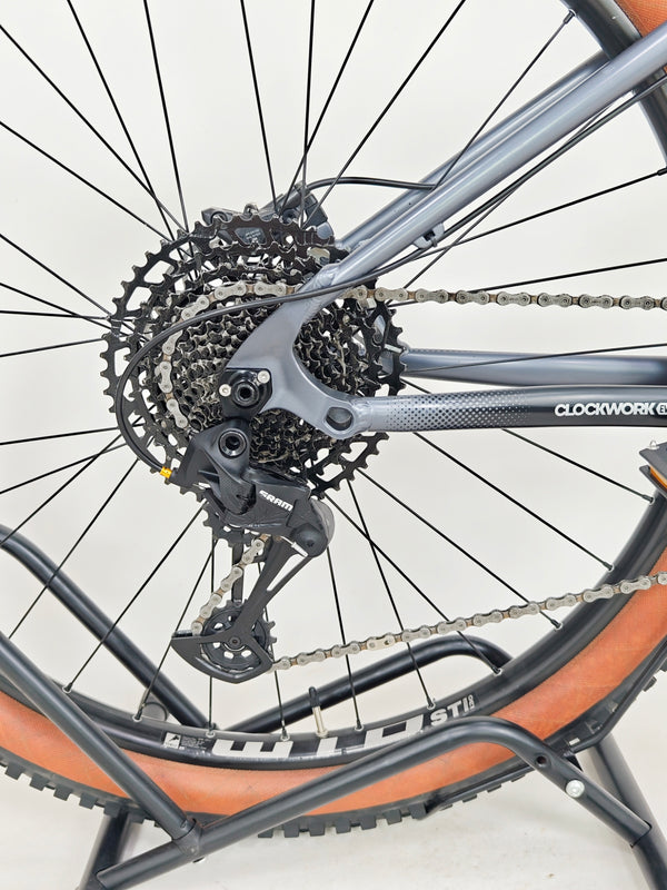 Orange Clockwork EVO 29 S 2022 / MEDIUM / RRP: £1,600.00 / Very Good Condition