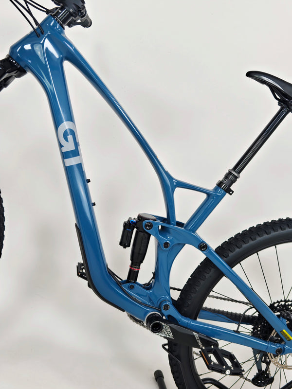 GT Sensor Carbon Pro 2024 / LARGE / RRP £4,200.00 / Excellent Condition!