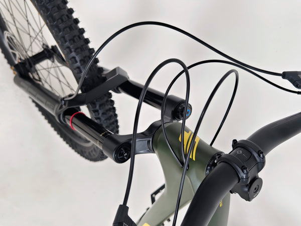 GT Force Carbon Pro Enduro Bike 2023 / MEDIUM / RRP: £4,700.00 / Excellent Condition!