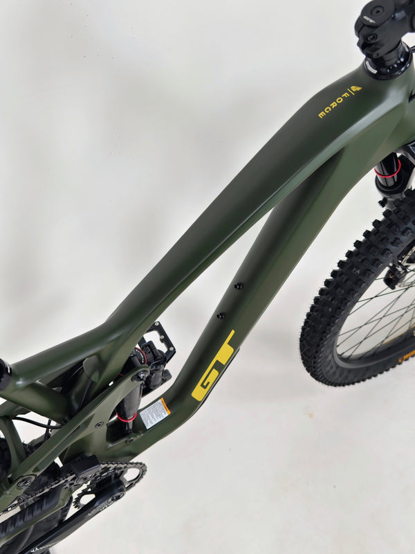 GT Force Carbon Pro Enduro Bike 2023 / MEDIUM / RRP: £4,700.00 / Excellent Condition!