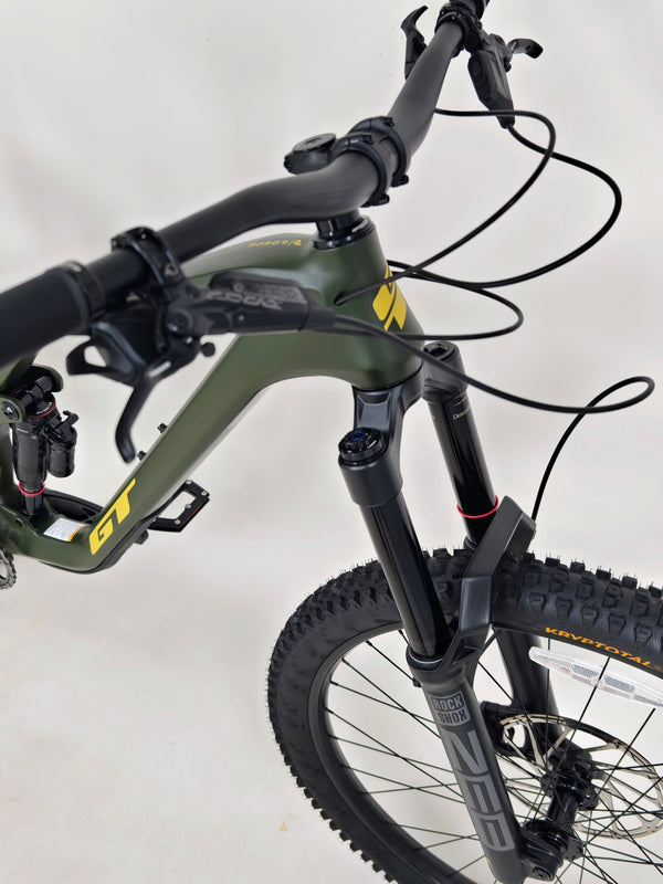 GT Force Carbon Pro Enduro Bike 2023 / MEDIUM / RRP: £4,700.00 / Excellent Condition!