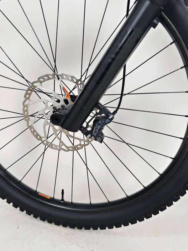 Rocky Mountain Slayer Carbon 50 2023 / LARGE / RRP: £5,999.00 / Very Good Condition