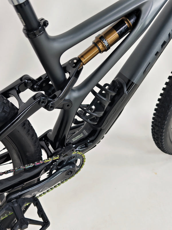 Specialized S-Works Stumpjumper AXS 2022 CARBON/ MEDIUM / RRP: £8,499.00 / Excellent Condition!