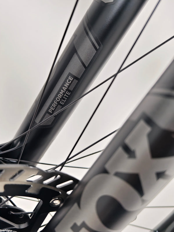 Santa Cruz Megatower 2 GX AXS C 2023 / Customized / LARGE / RRP: £7,899.00/ Excellent Condition!