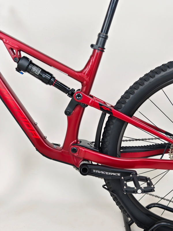 Merida One-Forty 500 2024 / Long (L) / RRP: £2,600.00 / Excellent Condition