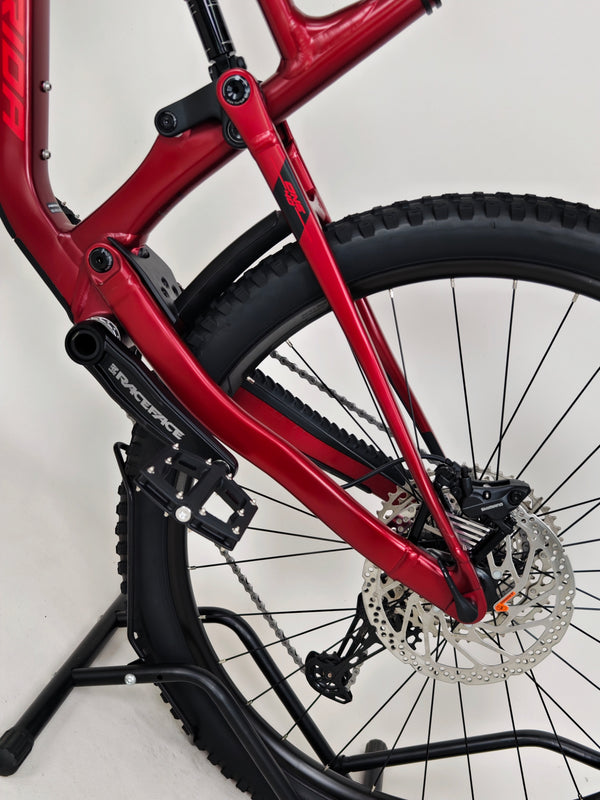 Merida One-Forty 500 2024 / Long (L) / RRP: £2,600.00 / Excellent Condition