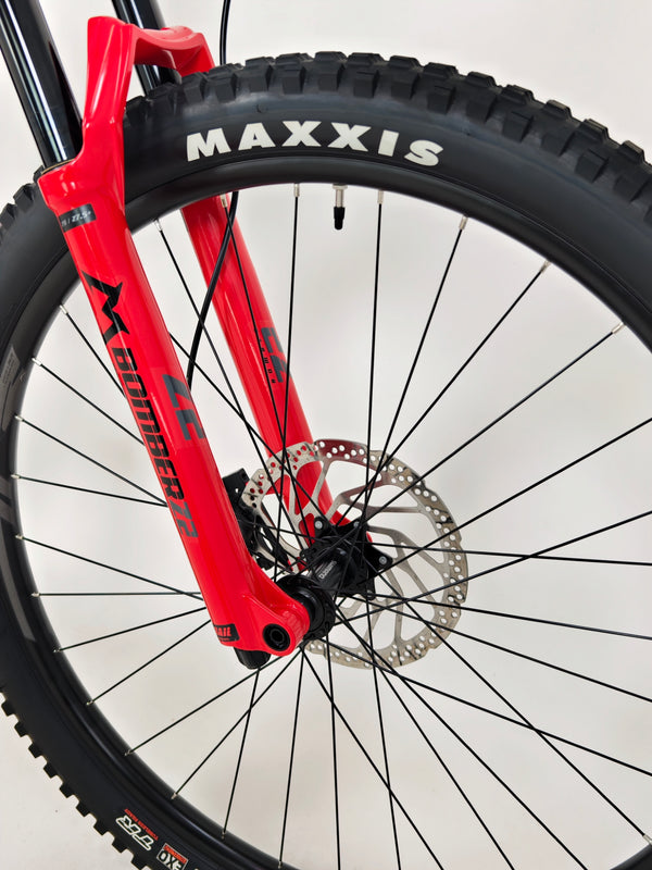 Merida One-Forty 500 2024 / Long (L) / RRP: £2,600.00 / Excellent Condition
