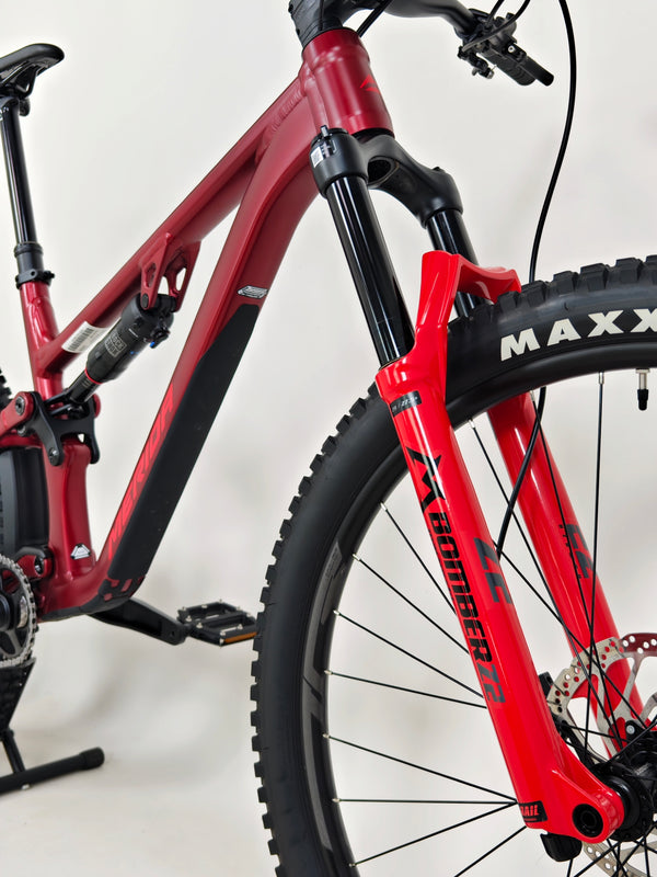 Merida One-Forty 500 2024 / Long (L) / RRP: £2,600.00 / Excellent Condition