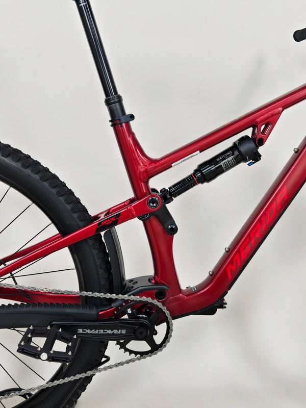 Merida One-Forty 500 2024 / Long (L) / RRP: £2,600.00 / Excellent Condition