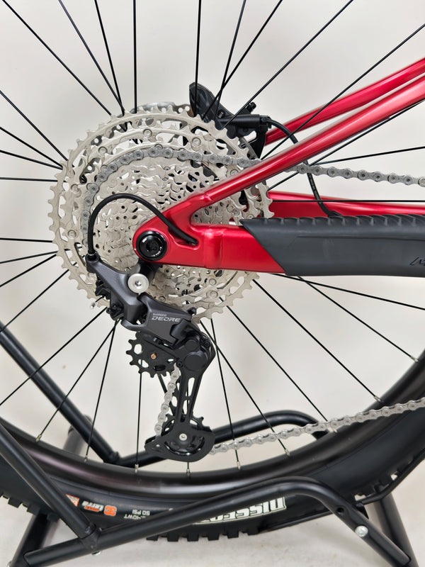 Merida One-Forty 500 2024 / Long (L) / RRP: £2,600.00 / Excellent Condition