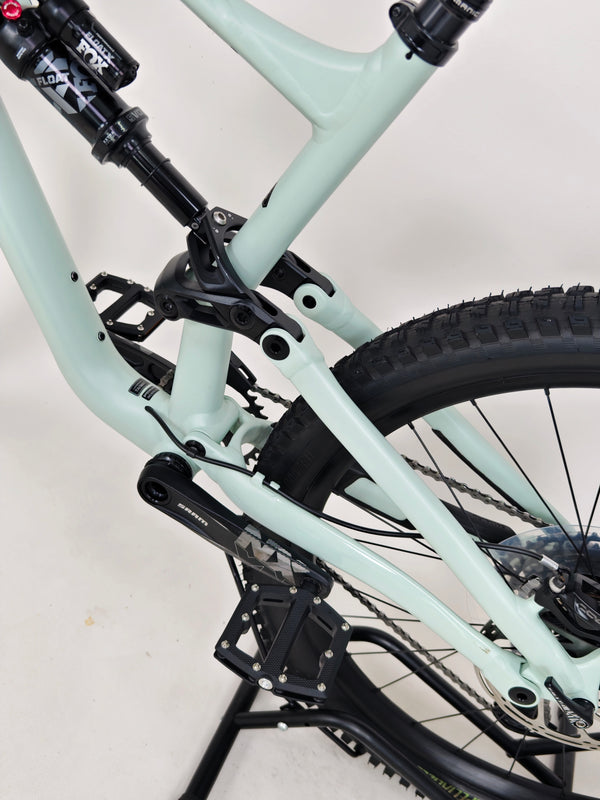 Specialized Status 160/ X-LARGE (S5) / RRP: £2,900.00 / Very Good Condition