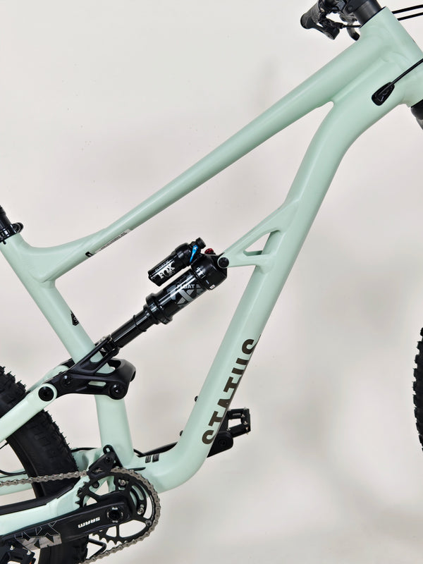 Specialized Status 160/ X-LARGE (S5) / RRP: £2,900.00 / Very Good Condition