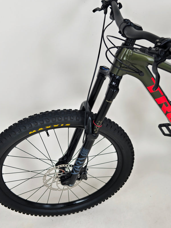 Trek Slash 7 2022 / ML/ 180 mm travel / RRP: £3,200.00 / Very Good Condition!