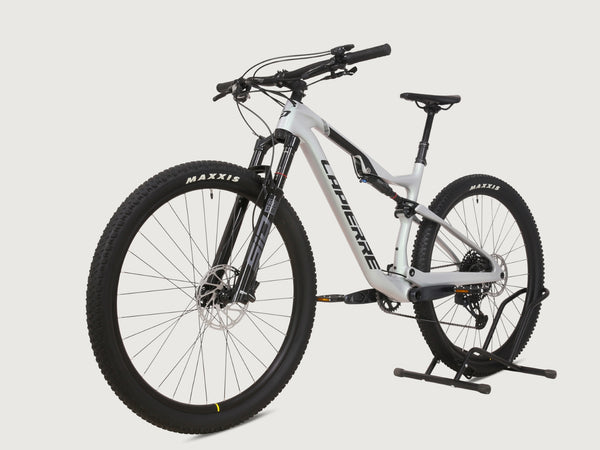 Lapierre XRM 6.9 2023 Carbon XC Race FS Mountain Bike / MEDIUM / RRP £3,999.00 / Very Good Condition!