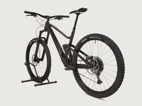 Lapierre Zesty AM CF 8.9 2023/ LARGE /Lyrik / RRP: £5,899.00 / LIKE NEW!