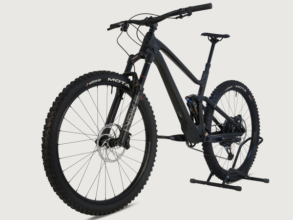 Lapierre Zesty AM CF 8.9 2023/ LARGE /Lyrik / RRP: £5,899.00 / LIKE NEW!