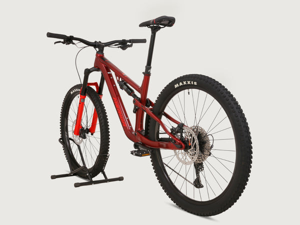 Merida One-Forty 500 2024 / Long (L) / RRP: £2,600.00 / Excellent Condition