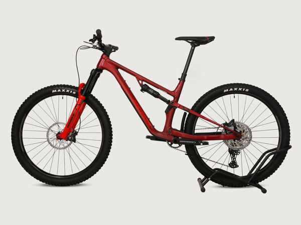 Merida One-Forty 500 2024 / Long (L) / RRP: £2,600.00 / Excellent Condition
