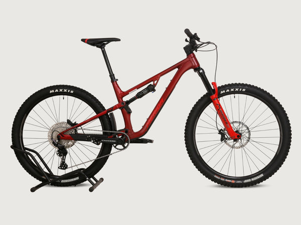 Merida One-Forty 500 2024 / Long (L) / RRP: £2,600.00 / Excellent Condition