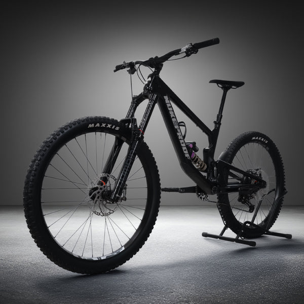 Nukeproof Giga 297 Limited-Edition "Sprung" Carbon 2023 / MEDIUM / Custom Built / Excellent Condition
