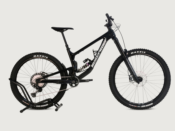 Nukeproof Giga 297 Limited-Edition "Sprung" Carbon 2023 / MEDIUM / Custom Built / Excellent Condition