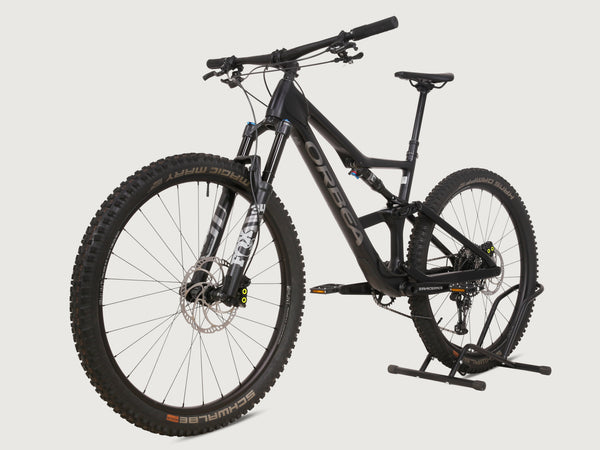 Orbea Occam Carbon / Custom-Built / LARGE / Est. value: £4,000 / Very Good Condition