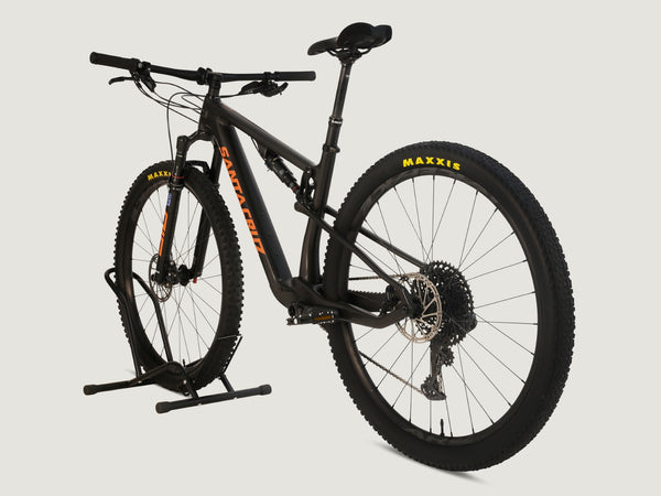 Santa Cruz Blur 4 C S 2022 / MEDIUM / RRP: £5,499.00 / Very Good Condition