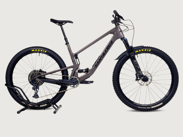 Santa Cruz Tallboy C S 2023 / X- LARGE / RRP: £6,399.00 / Excellent Condition!