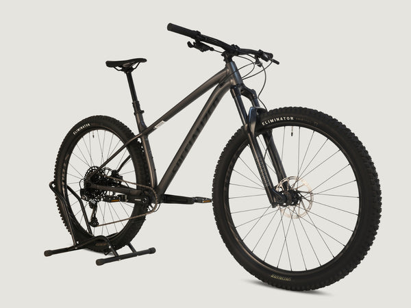 Specialized Fuse Comp 29 2023 / LARGE / Excellent Condition / RRP: £2,000.00