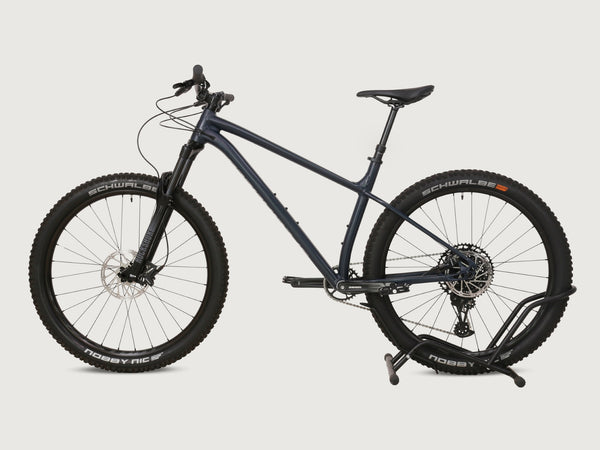 Specialized Fuse Sport 27.5 2023 / LARGE / RRP: £1,600.00 / Excellent Condition
