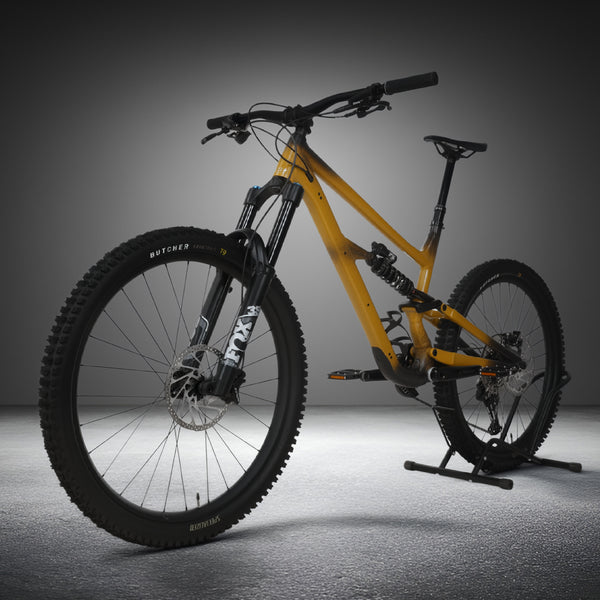 Specialized STATUS 2 170 2025 / X-LARGE (S5) / FOX 38 / RRP: £2,999.00 / Like NEW!