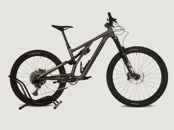 Specialized Stumpjumper EVO Comp Alloy 29 / MEDIUM (S3) / Very Good Condition