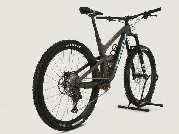 Trek Slash 9.7 SLX + XT 29 2022 / MEDIUM / RRP: £4,700.00 / Excellent Condition!