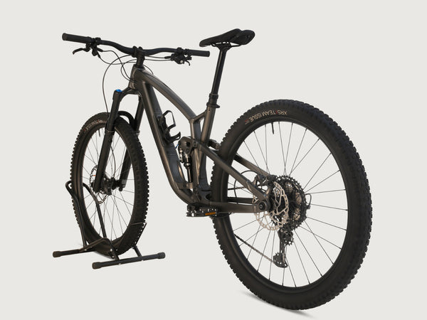 TREK Fuel EX 9.7 Gen 6 2023 CARBON / LARGE / RRP: £4,175.00 / Very Good Condition