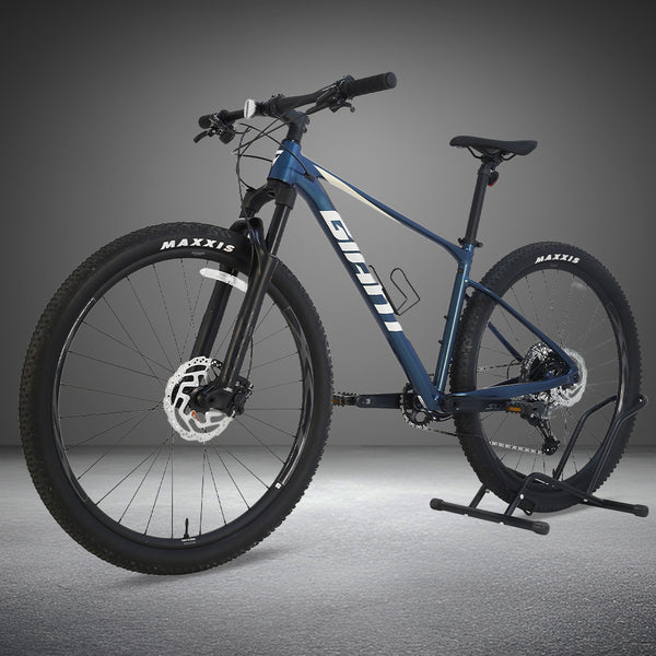 Giant XTC SLR 29 1 Mountain Bike 2024 in excellent condition with gloss sea sparkle frame.