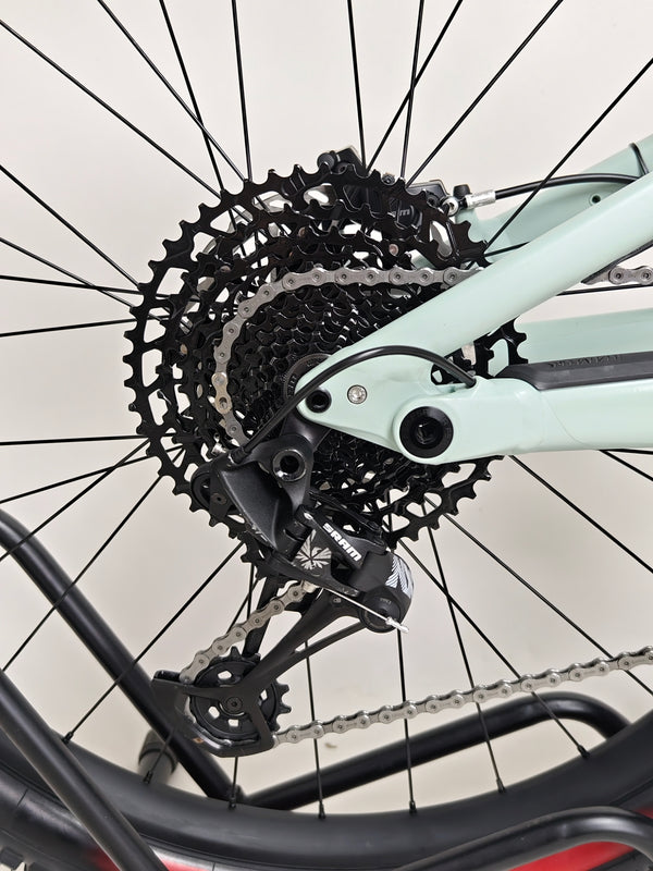 Wide-angle view of Specialized Status 160 2023 Large S4 highlighting its trail-ready features, in excellent used condition for £1,750 (RRP £2,900).